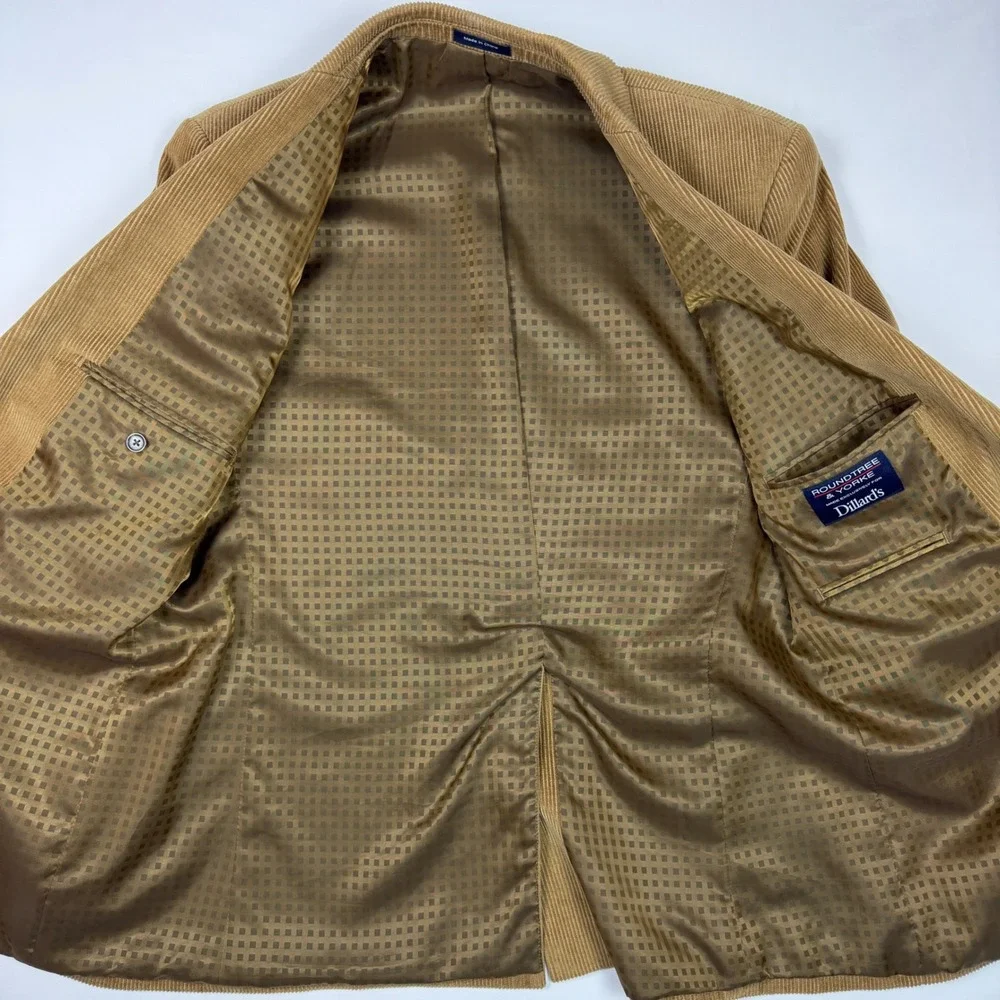 Roundtree & Yorke Corduroy Blazer Mens‎ 38R Tan Good Elbow Patches